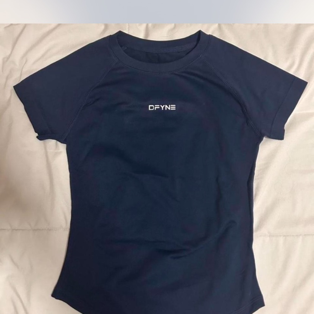 Dfyne Impact Compression Sleeve Top